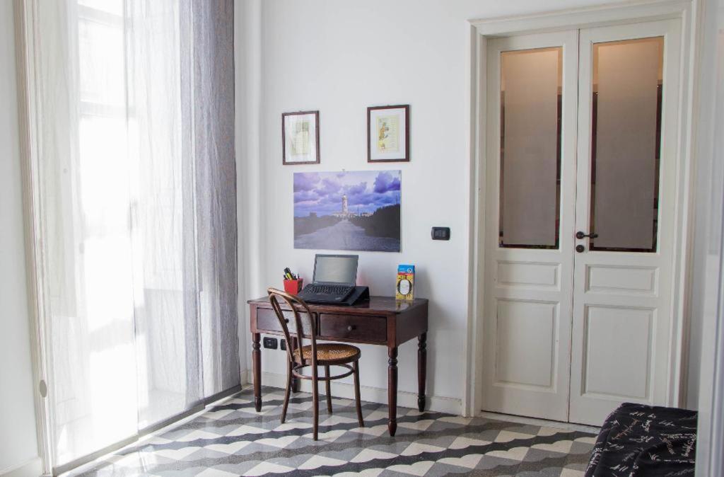 Casa Vacanze L'Altra Diaz Сиракуза Екстериор снимка