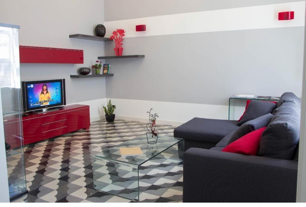 Casa Vacanze L'Altra Diaz Сиракуза Екстериор снимка