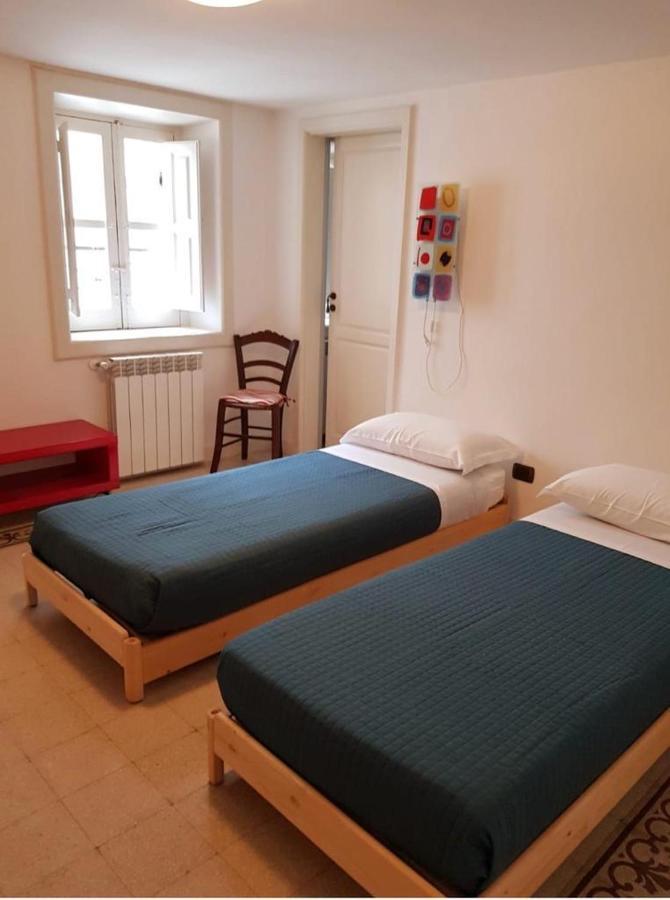 Casa Vacanze L'Altra Diaz Сиракуза Екстериор снимка